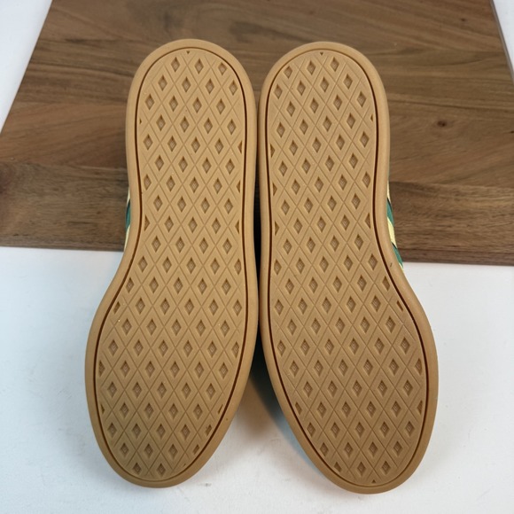 New Womens Adidas Breaknet Sleek Green Yellow Gum Leather Low Sneakers Size 7.5 - Picture 7 of 8